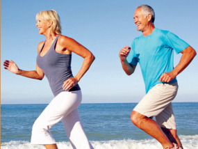 Schmerzen in Knie und Hüfte - Wann ist der Ersatz des Gelenks sinnvoll?